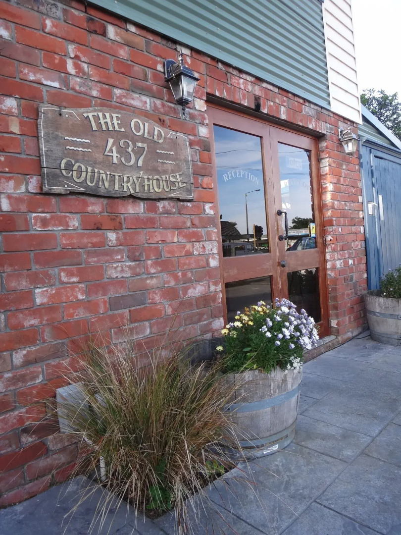 The Old Countryhouse