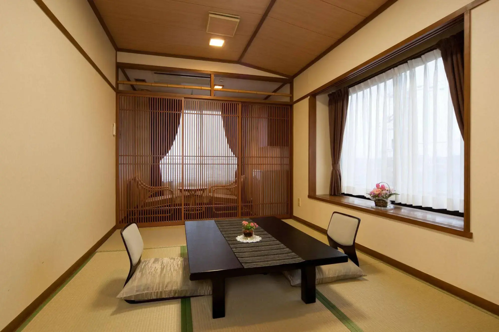 Wakasa Bettei