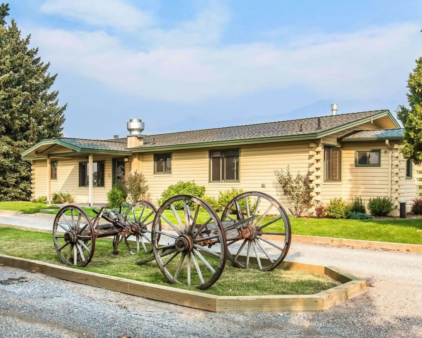 Yellowstone Valley Lodge, an Ascend Collection Hotel
