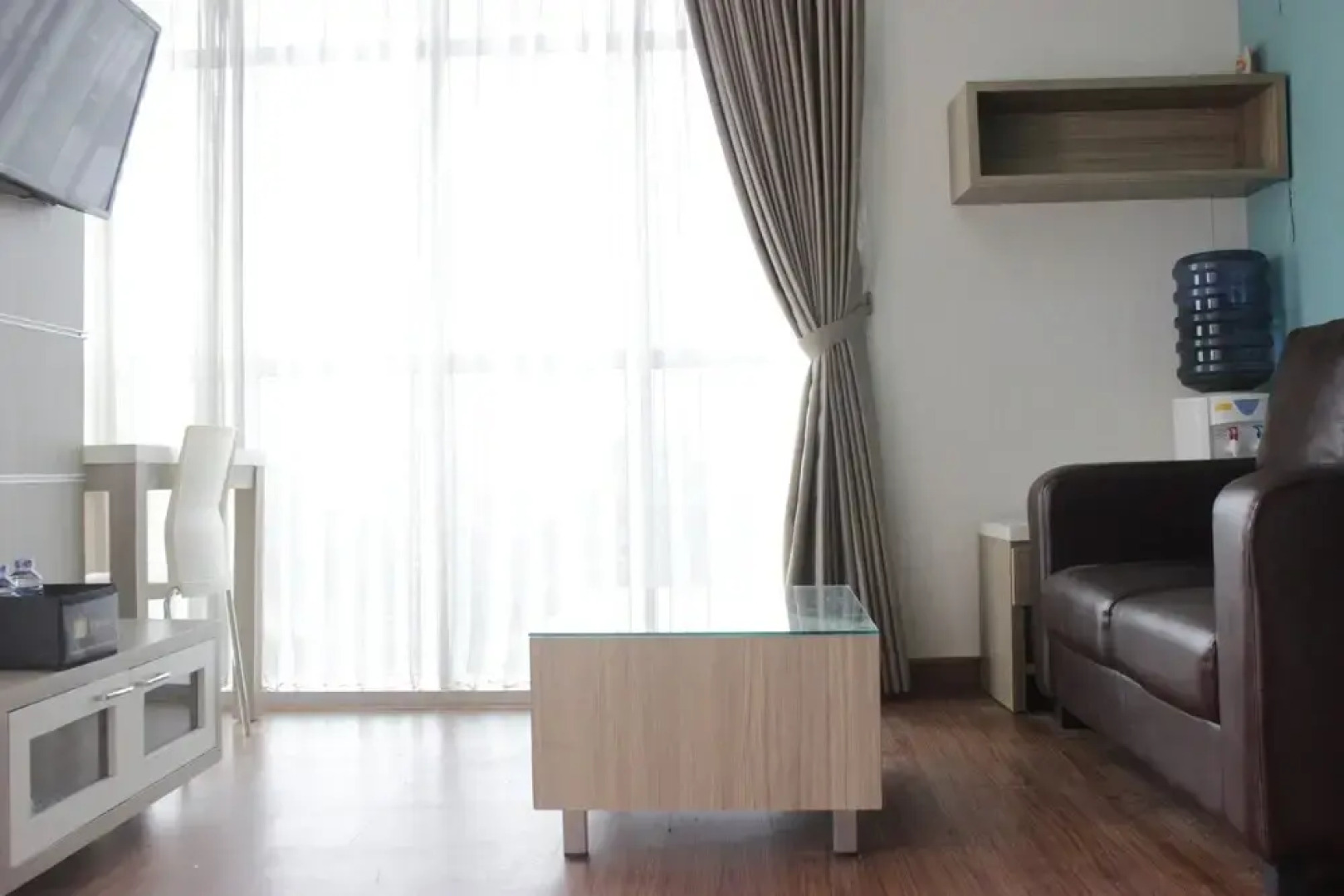 Comforting 1BR Apartment at Easton Park Residence Jatinangor Near IPDN