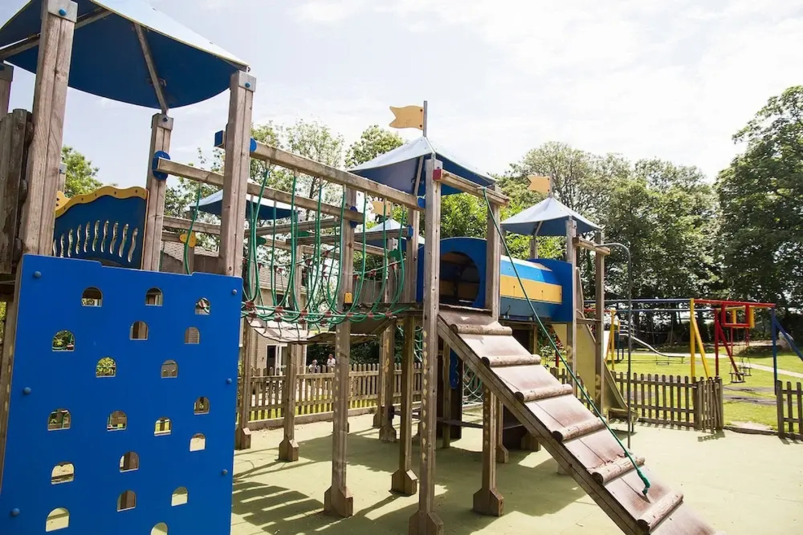 Atlantic Reach Resort