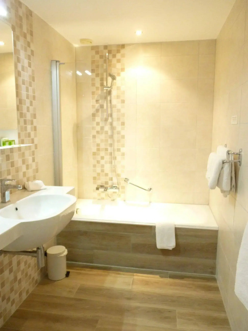 Logis Hôtel Restaurant Spa Notre Dame de Bonne Fontaine