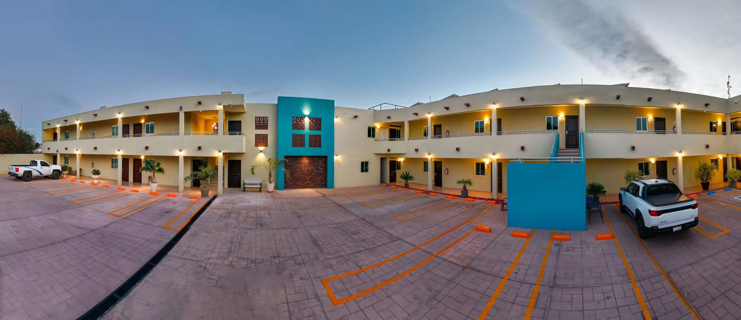 Cuatro Misiones Hotel