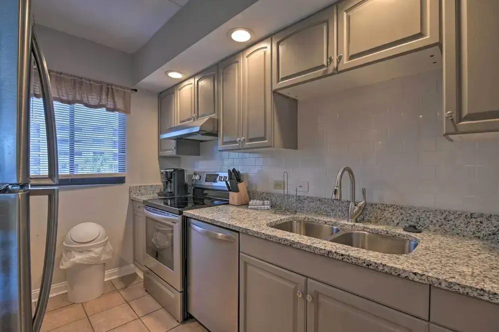 Pawleys Island Condo Retreat w/ Beach Access!