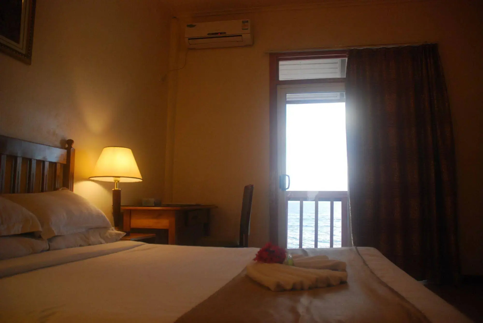 Pacific Crown Hotel