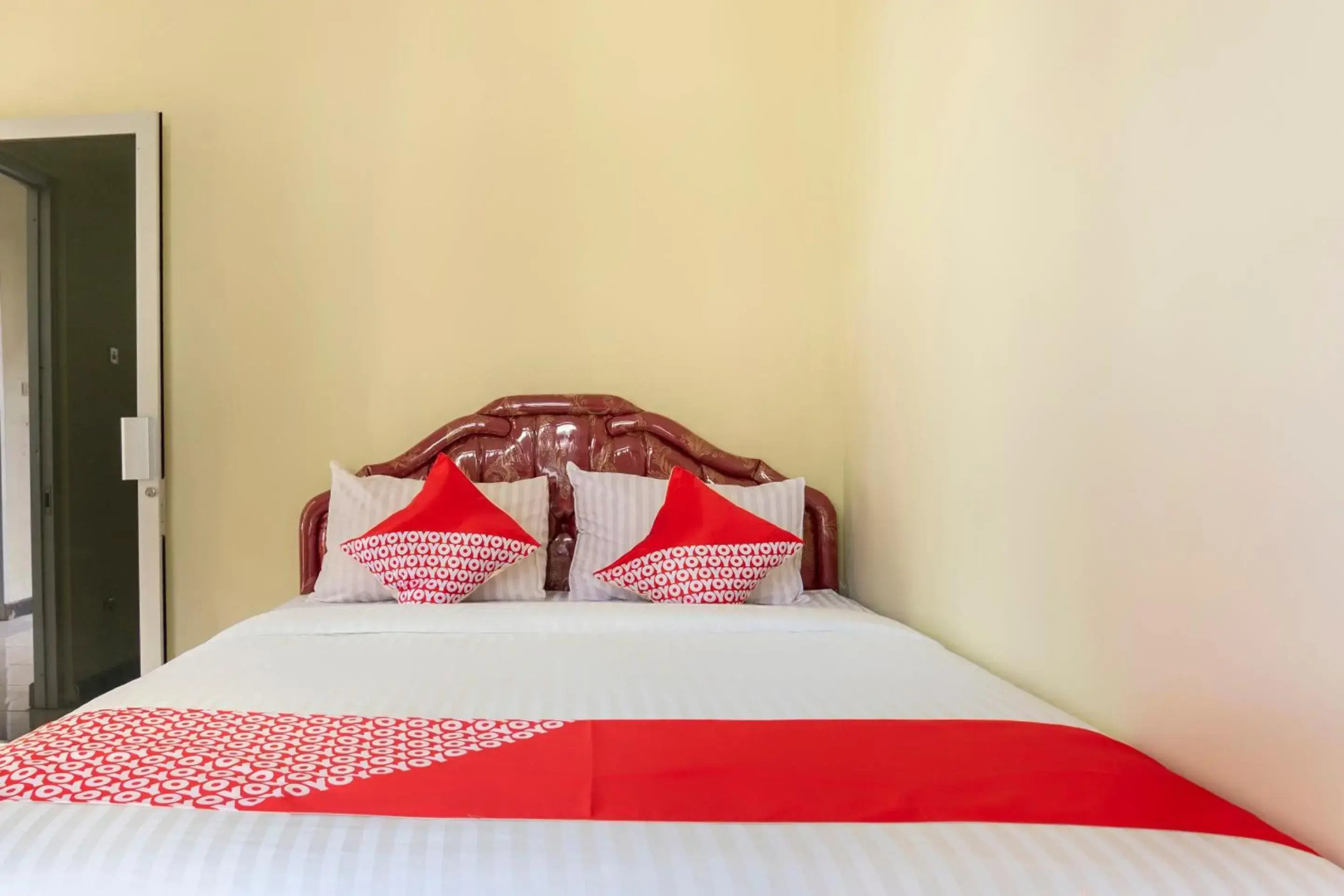 OYO 2950 Grand Suites Palace