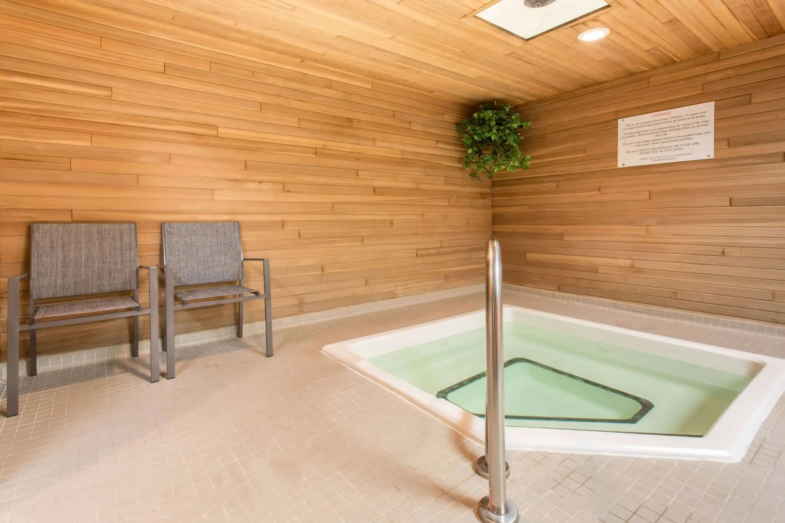 Ramada by Wyndham Williams Lake