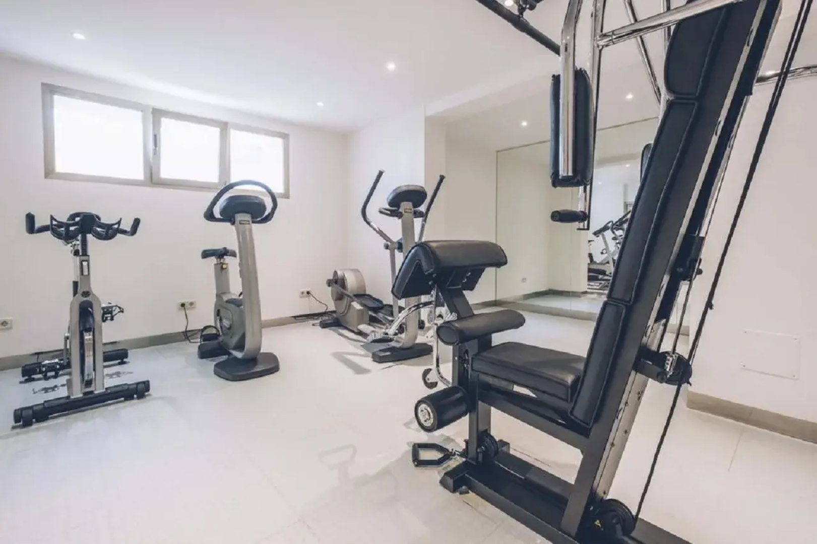 AYA Seahotel – Adults Only