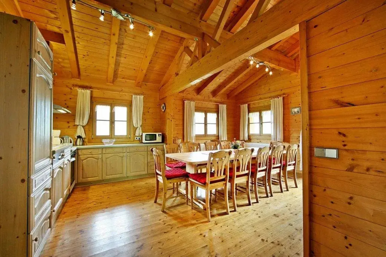 Bergchalet-Alpenrose