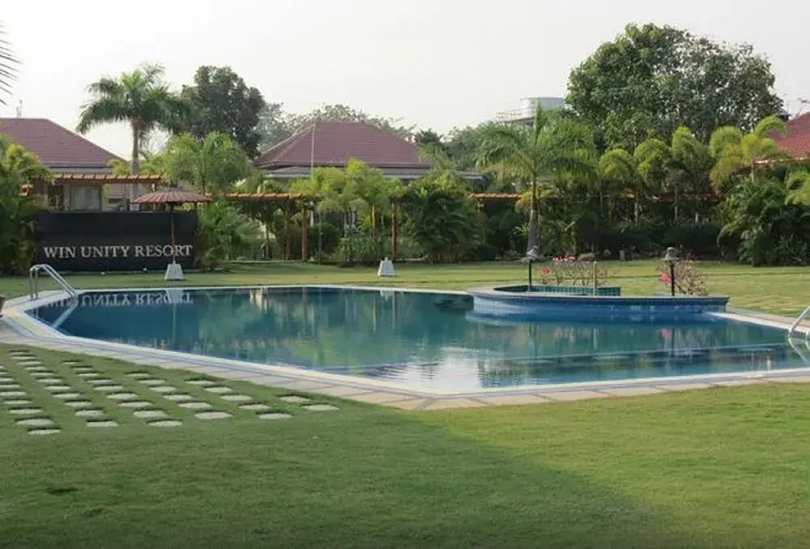 Win Unity Resort Hotel
