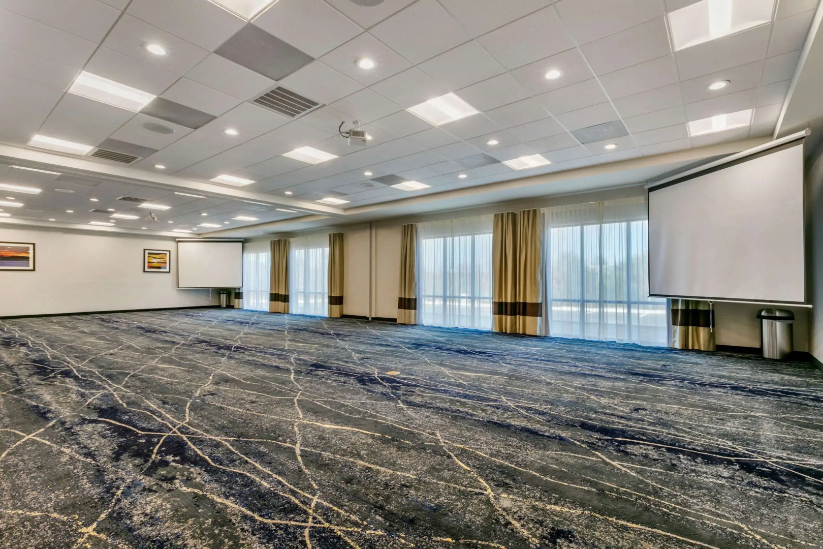 Comfort Suites North Tupelo