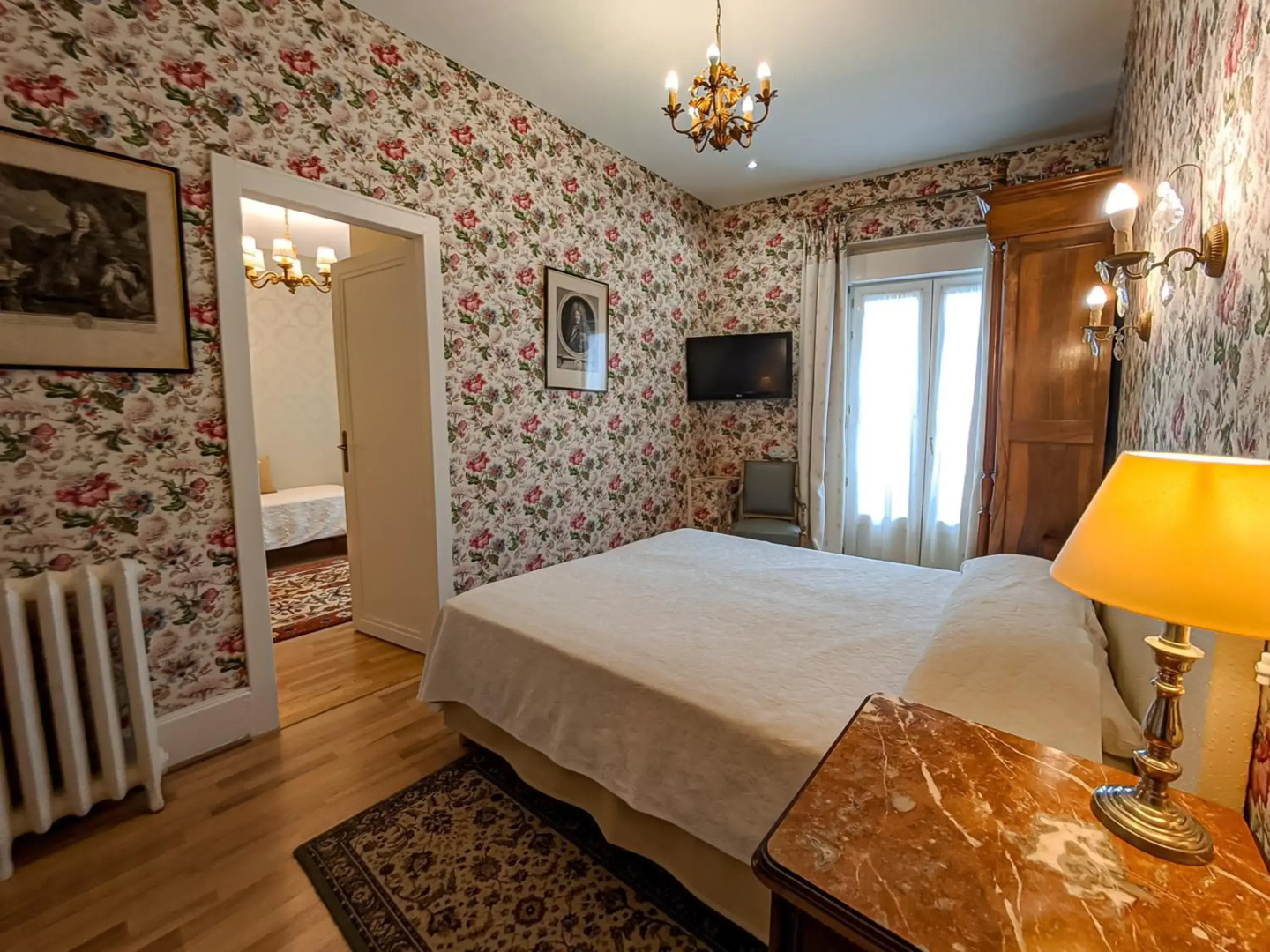 Hotel de l'Abeille Orleans