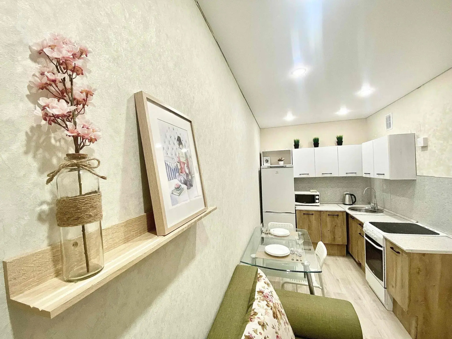 Rental Family Rooms (Рентал Фэмили) на Олимпийском бульваре 6