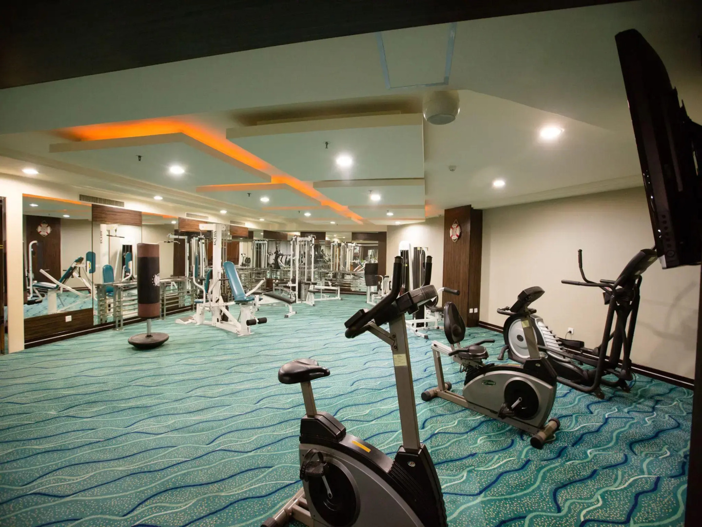 Yantai Golden Gulf Hotel