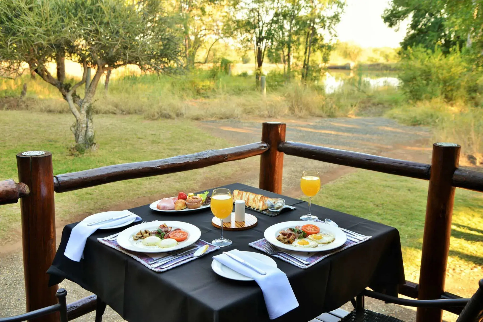 Black Rhino Game Lodge