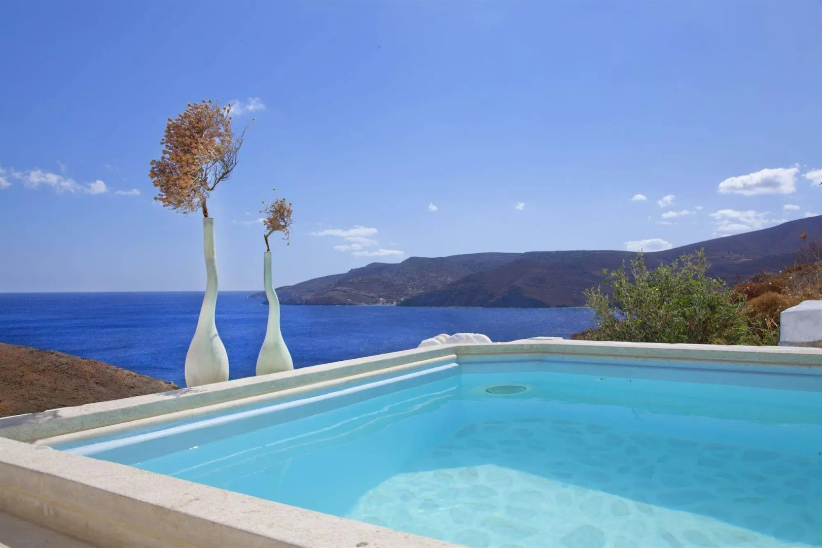 Tholaria Boutique Hotel