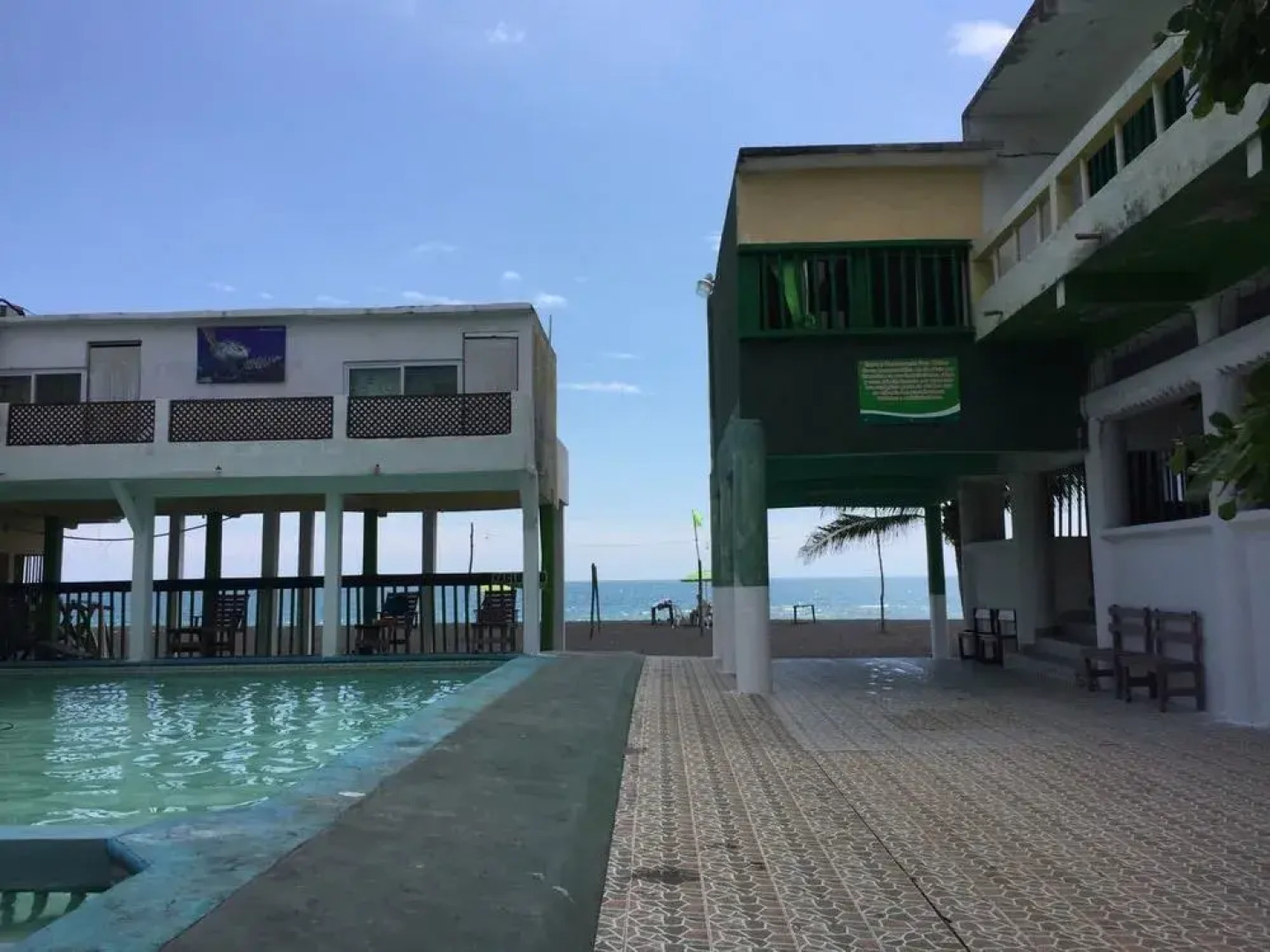 Tortugas Place Hotel y Bungalos