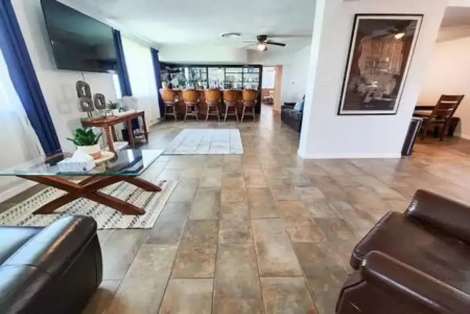Cozy 4-Bedroom Beachside Home