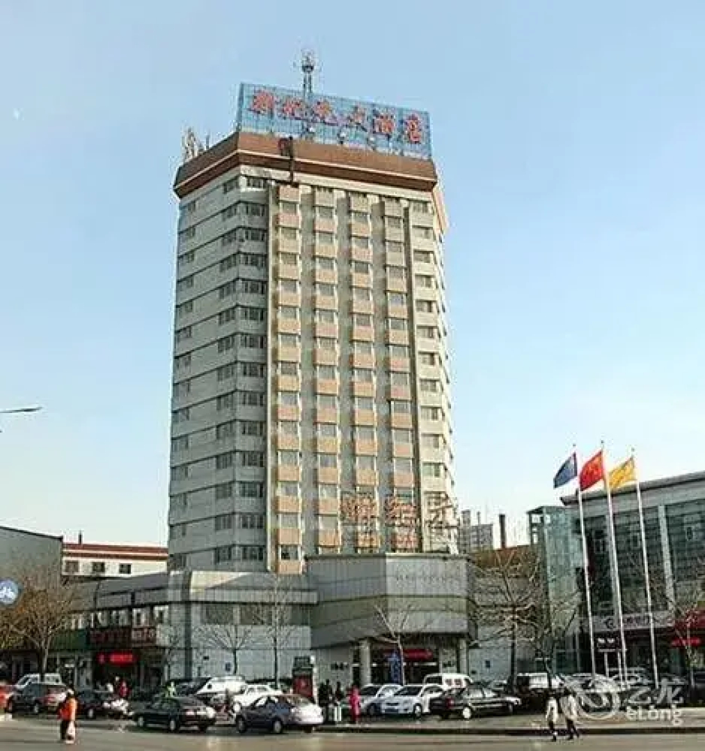 New Era Hotel