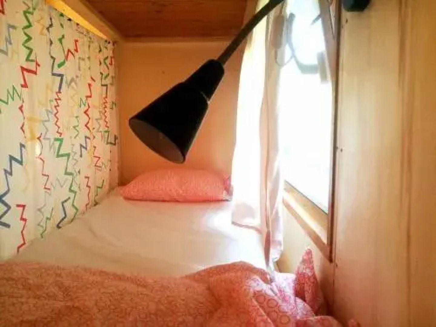 Pura Vida Beach Hostel