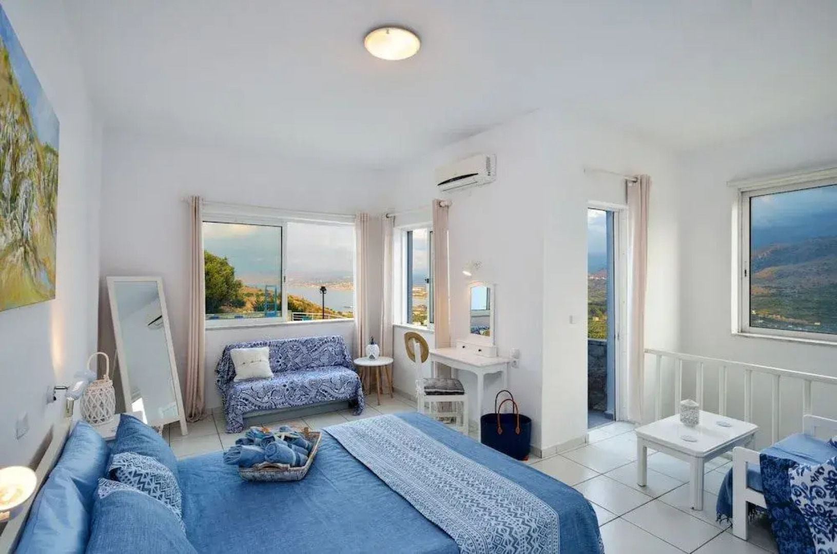 Marika Studios & Apartments