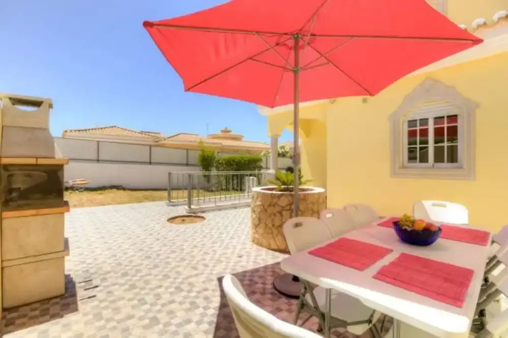 Villa - 6 Bedrooms with Pool and WiFi - 104371