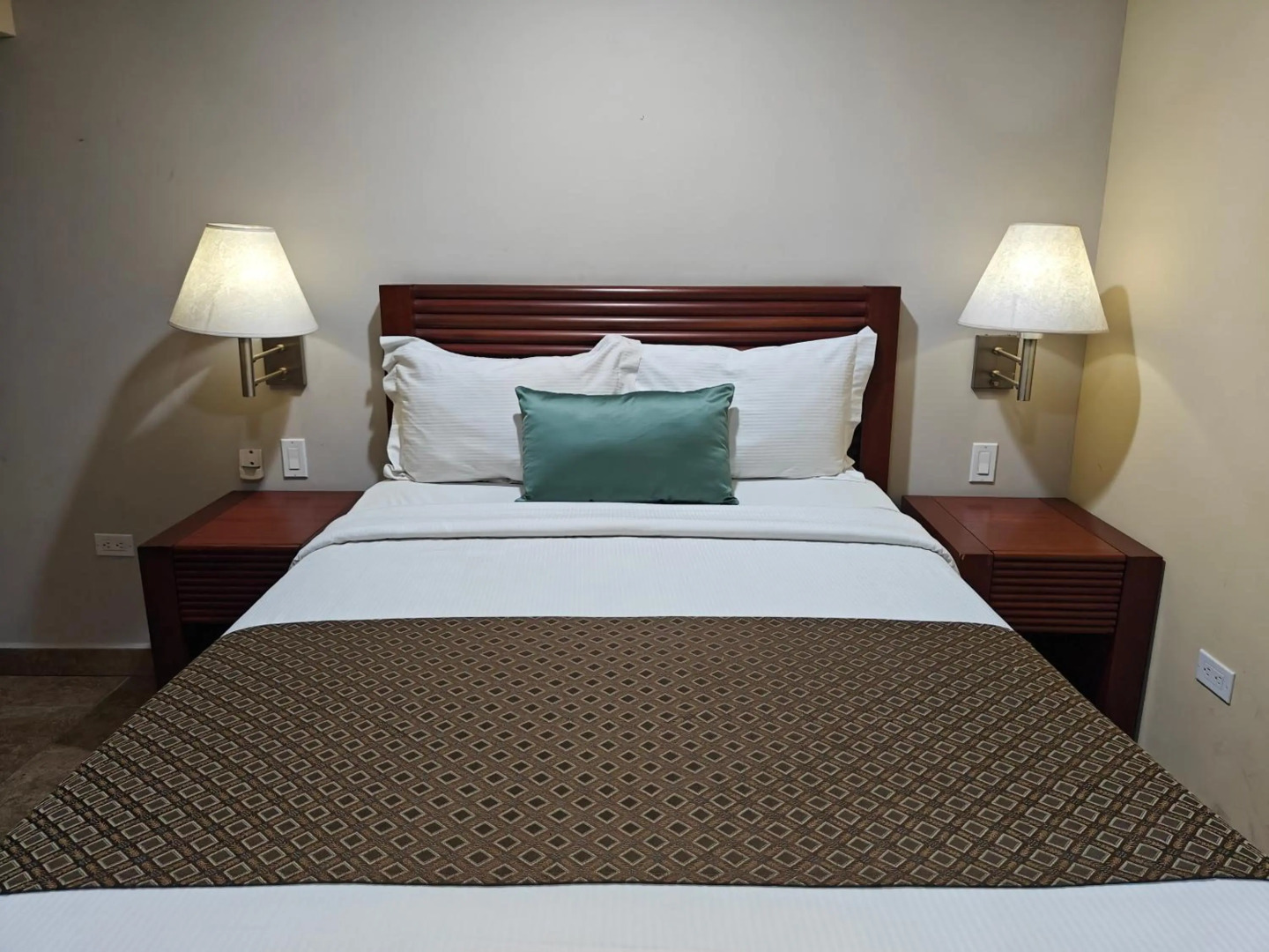 Seven Crown La Paz Centro Histórico