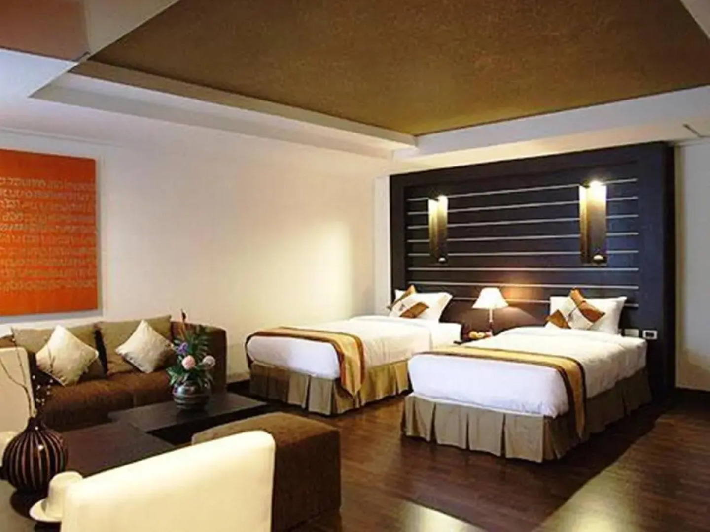 The Heritage Sathorn Suite Hotel