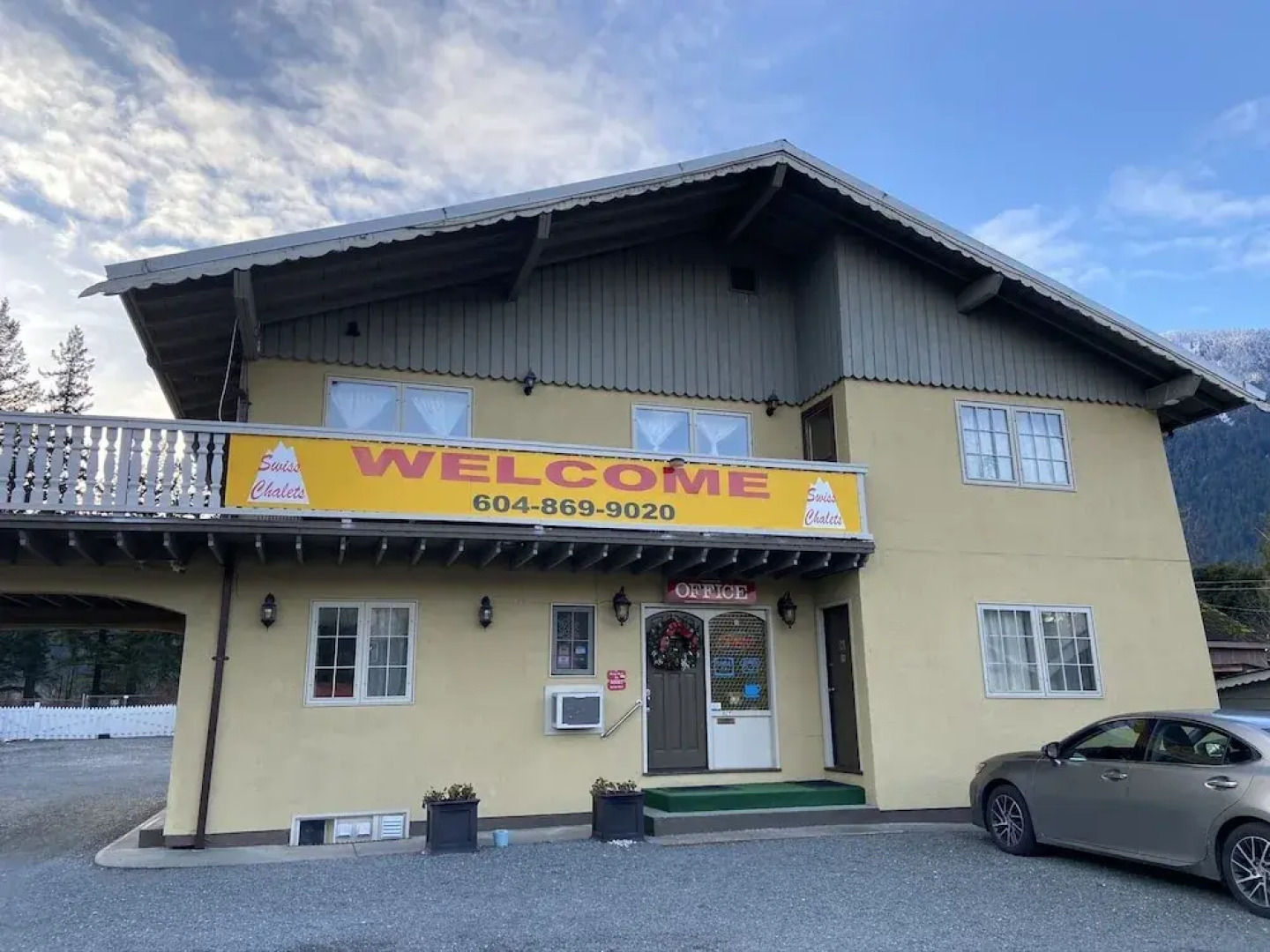 Richca Chalets Resort