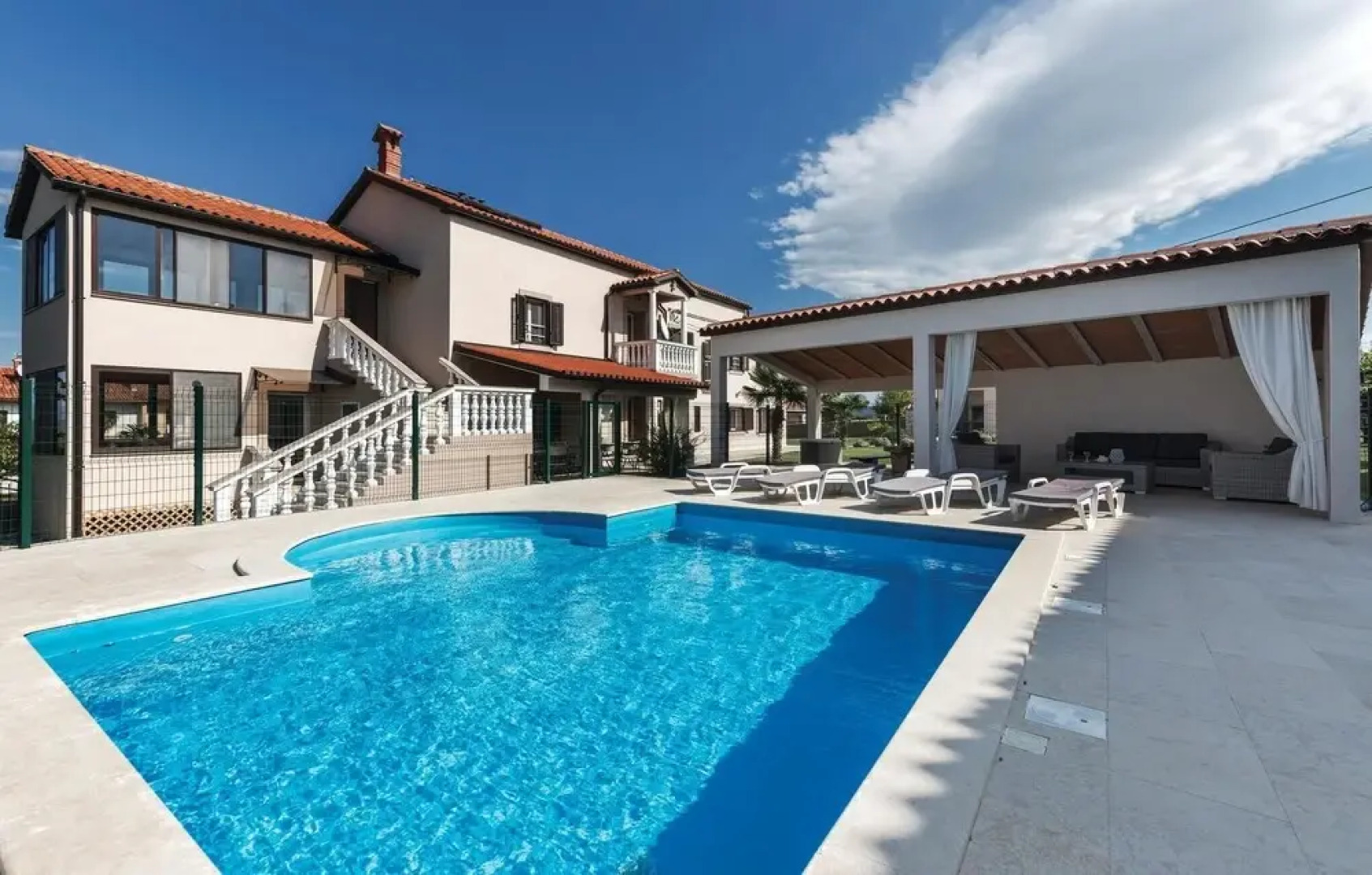 Stunning Home in Barban With Wifi and 6 Bedrooms