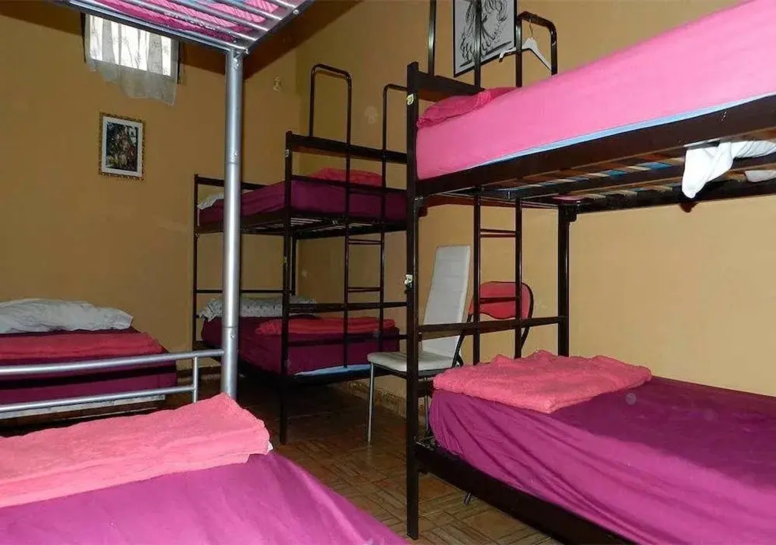 Albergue Casa Alberdi - Hostel