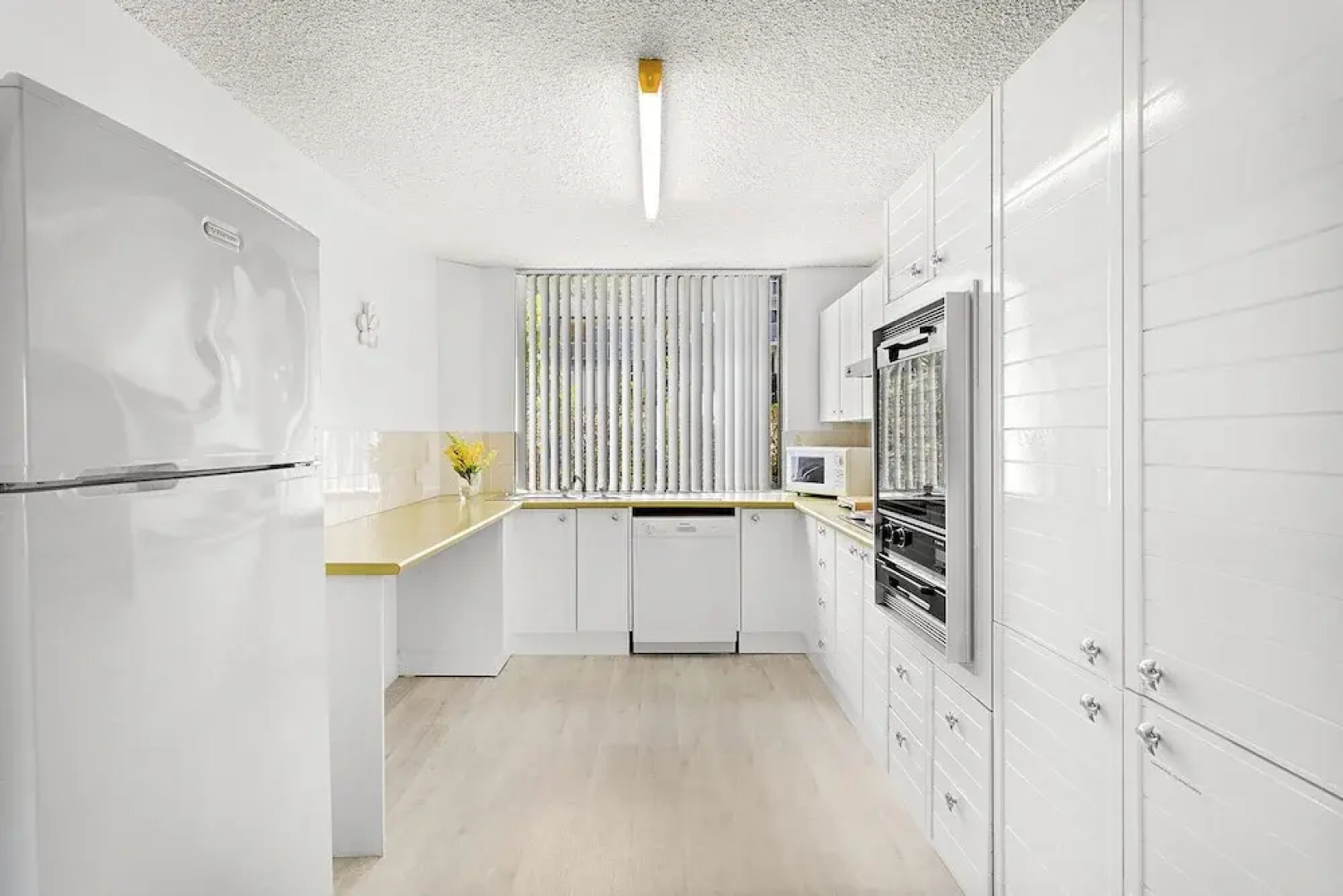 A Sea Mist at The Dunes, 3/38 Marine Drive