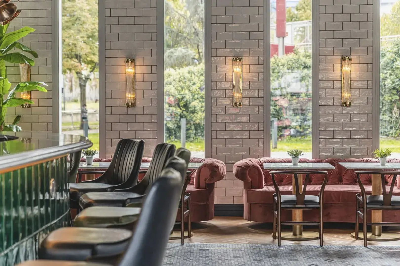 Отель Moxy Paris La Villette