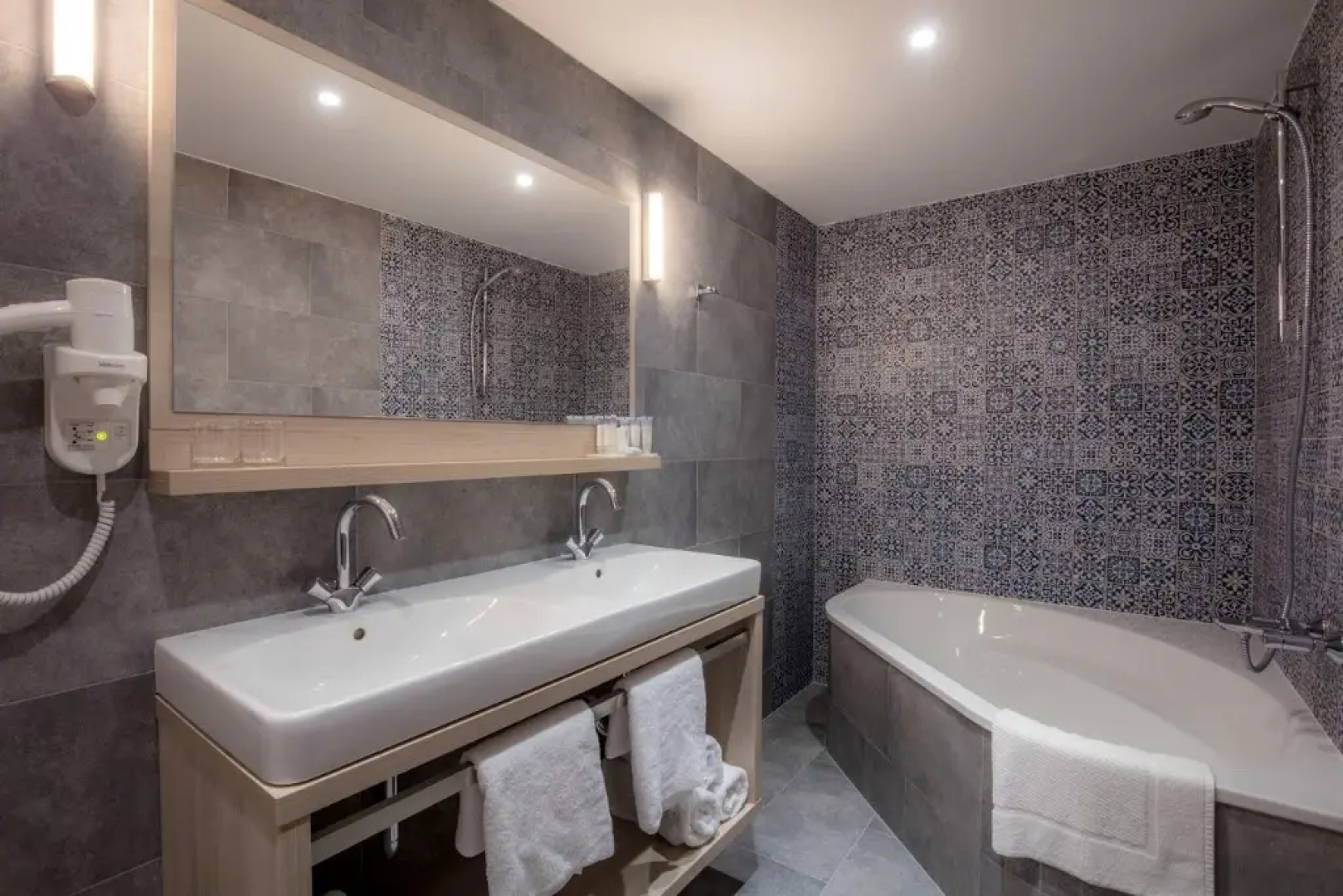 Hotel Bellevue & Dependance & Villas
