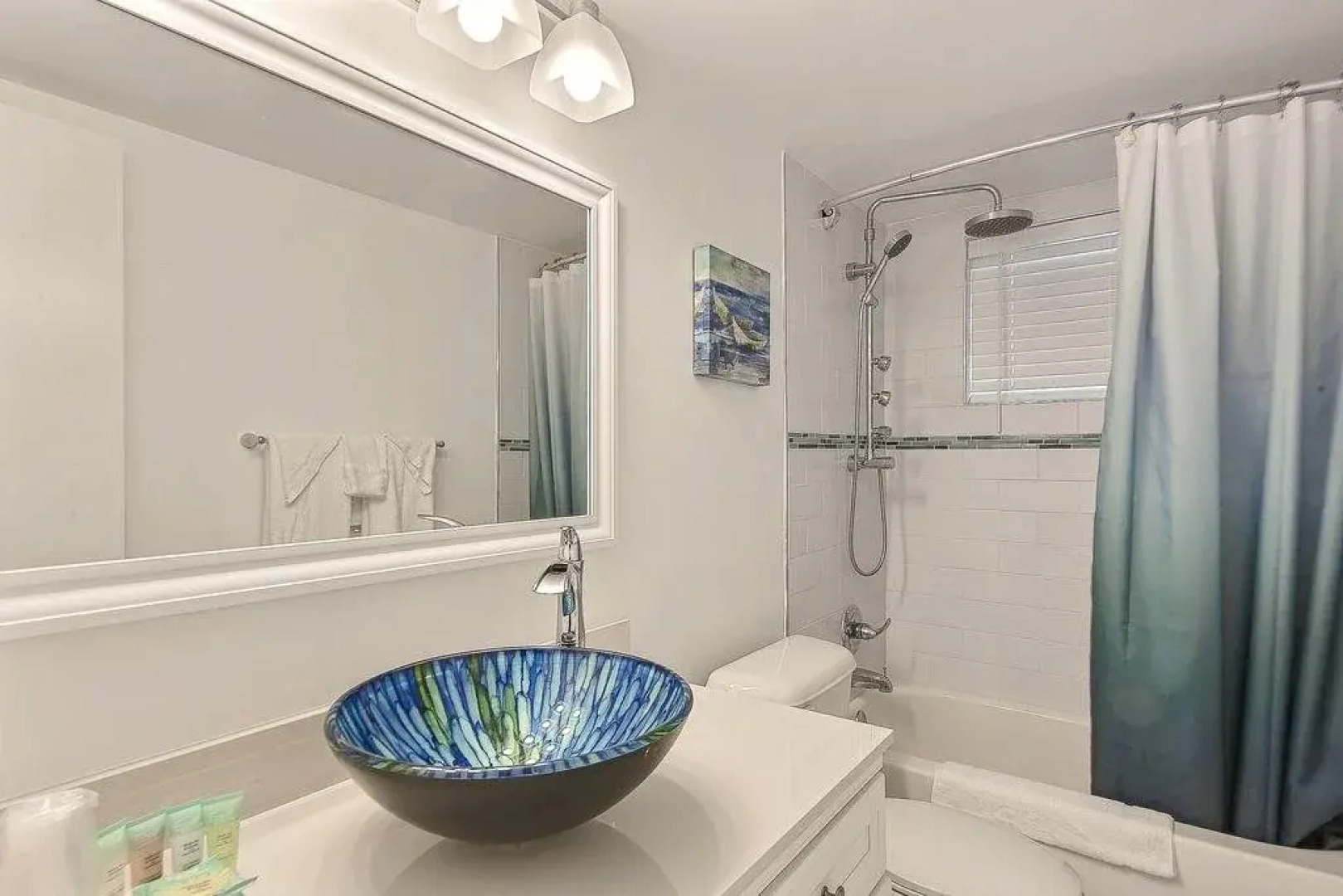 Sea Beach Plaza - Near Jungle Queen Riverboat