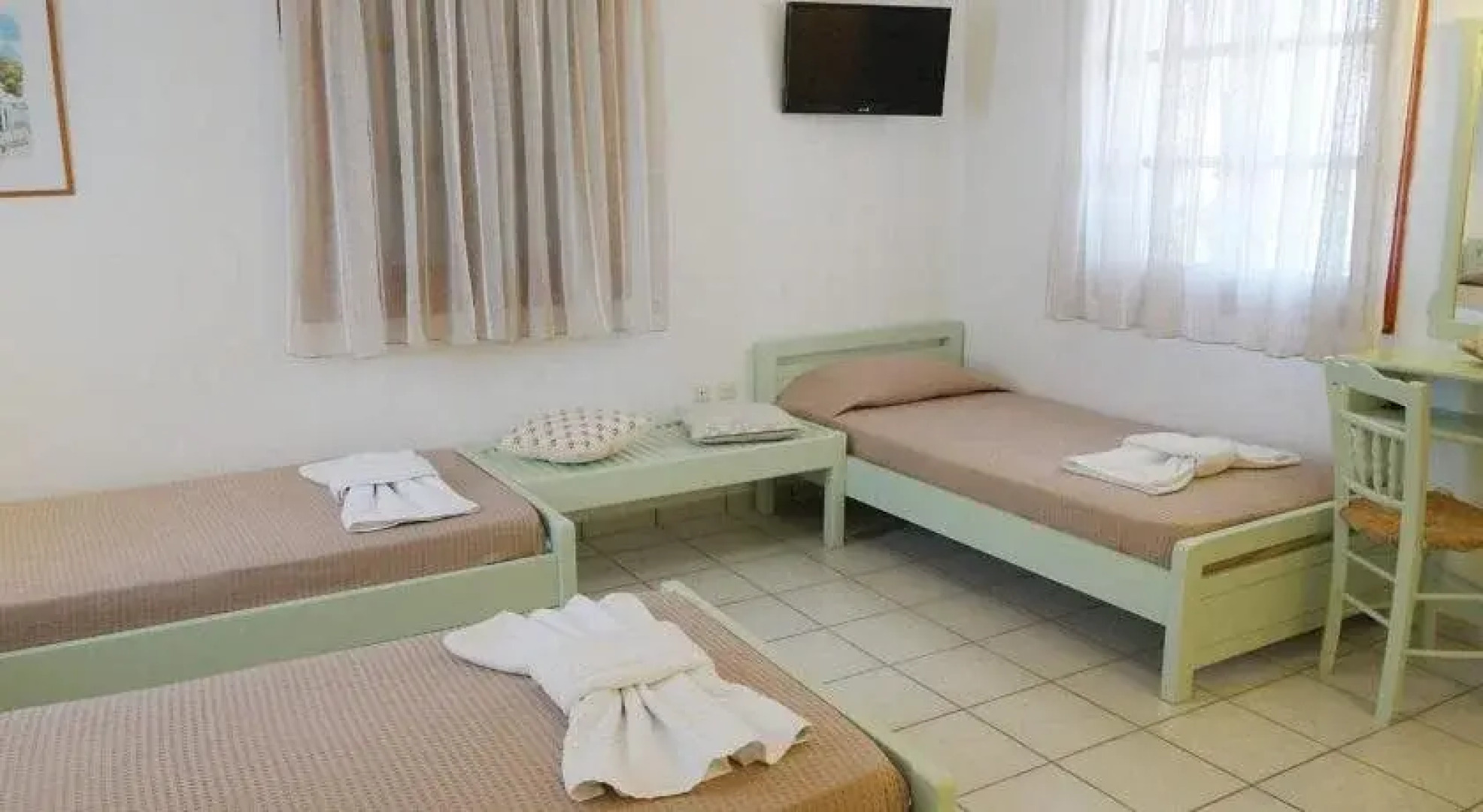 Glyfada Beach Studios