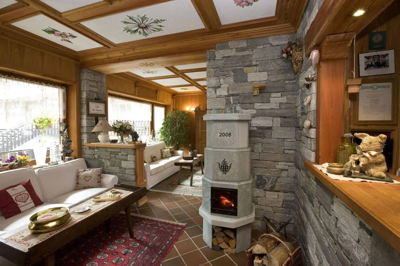 ALBERGO ALPENROSE Ski&Bike Mountain Hotel