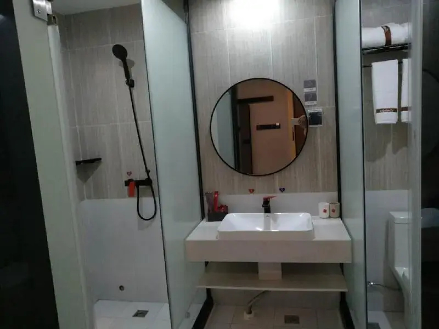 Thank Inn Hotel Guizhou Tongren Wanshan District South Expressway