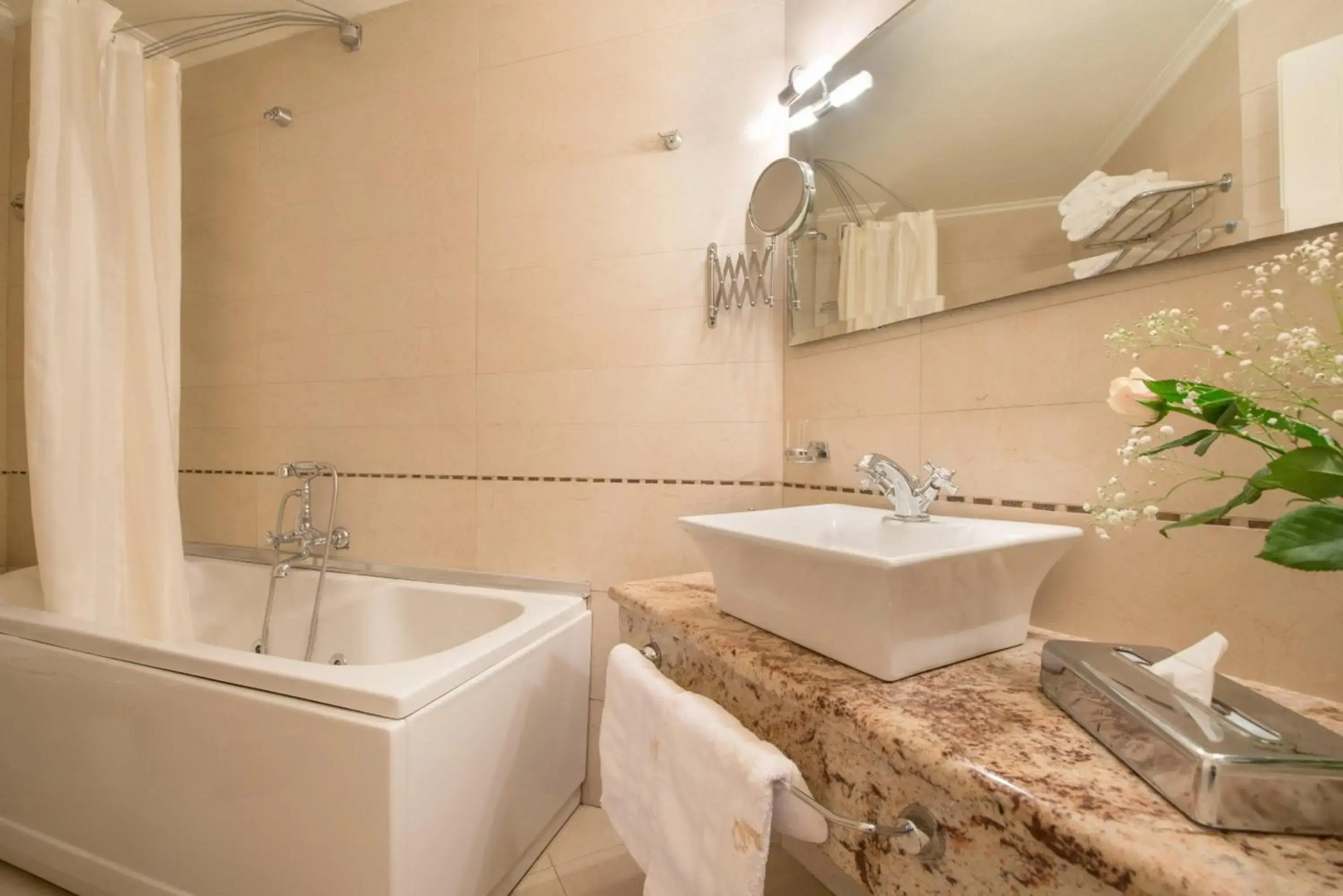 Enavlion Hotel Batagianni