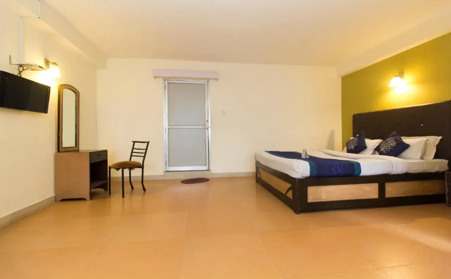 OYO 6916 Hotel Deorali