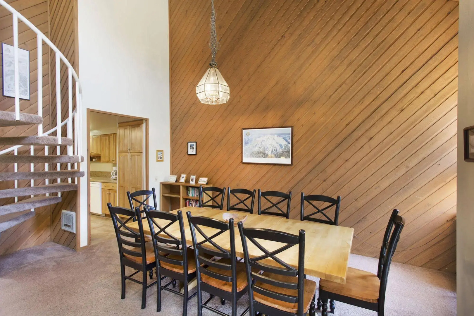 Aspen Creek by 101 Great Escapes