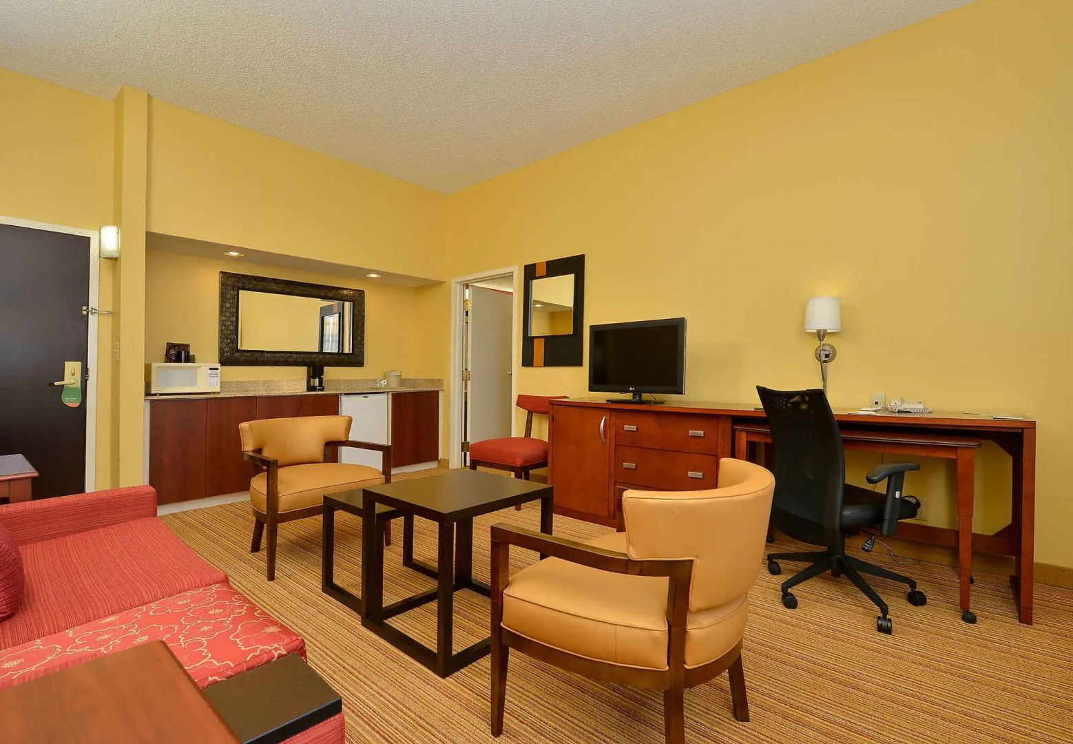 Courtyard By Marriott Bentonville