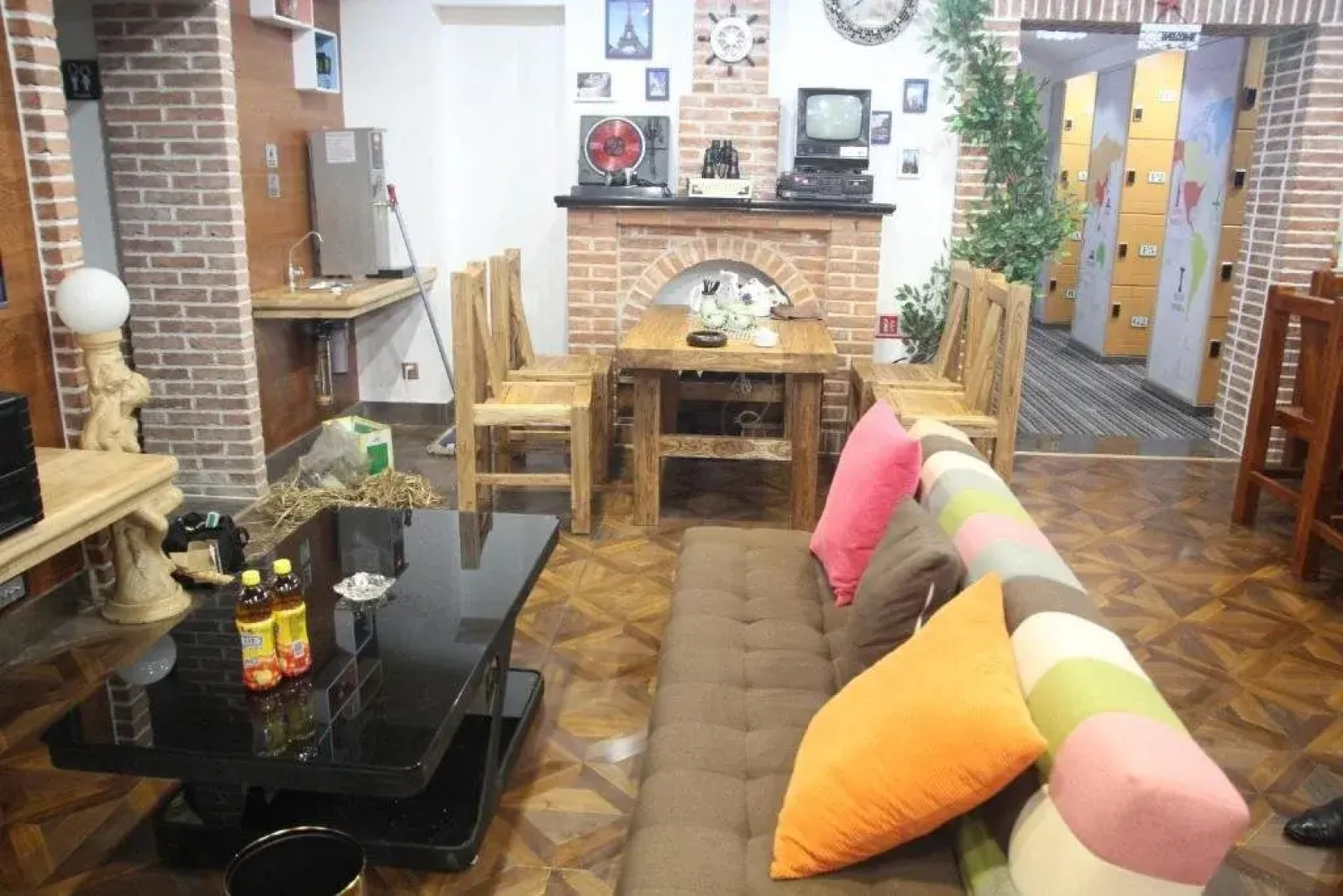 Ziyuoxing International Hostel