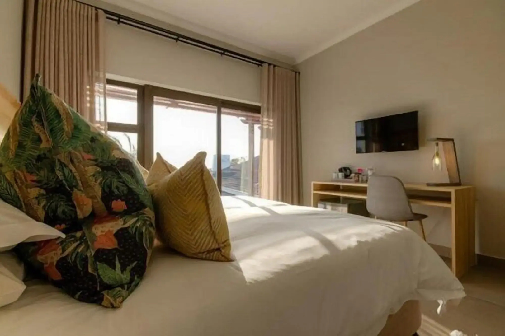 The Ridge Guesthouse