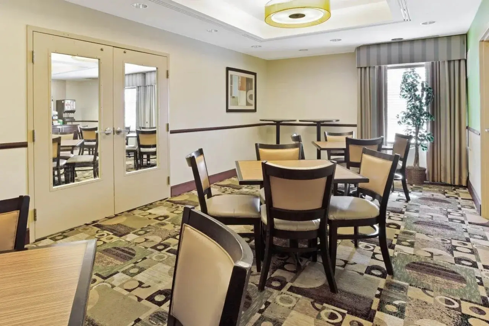 La Quinta Inn And Suites Lancaster