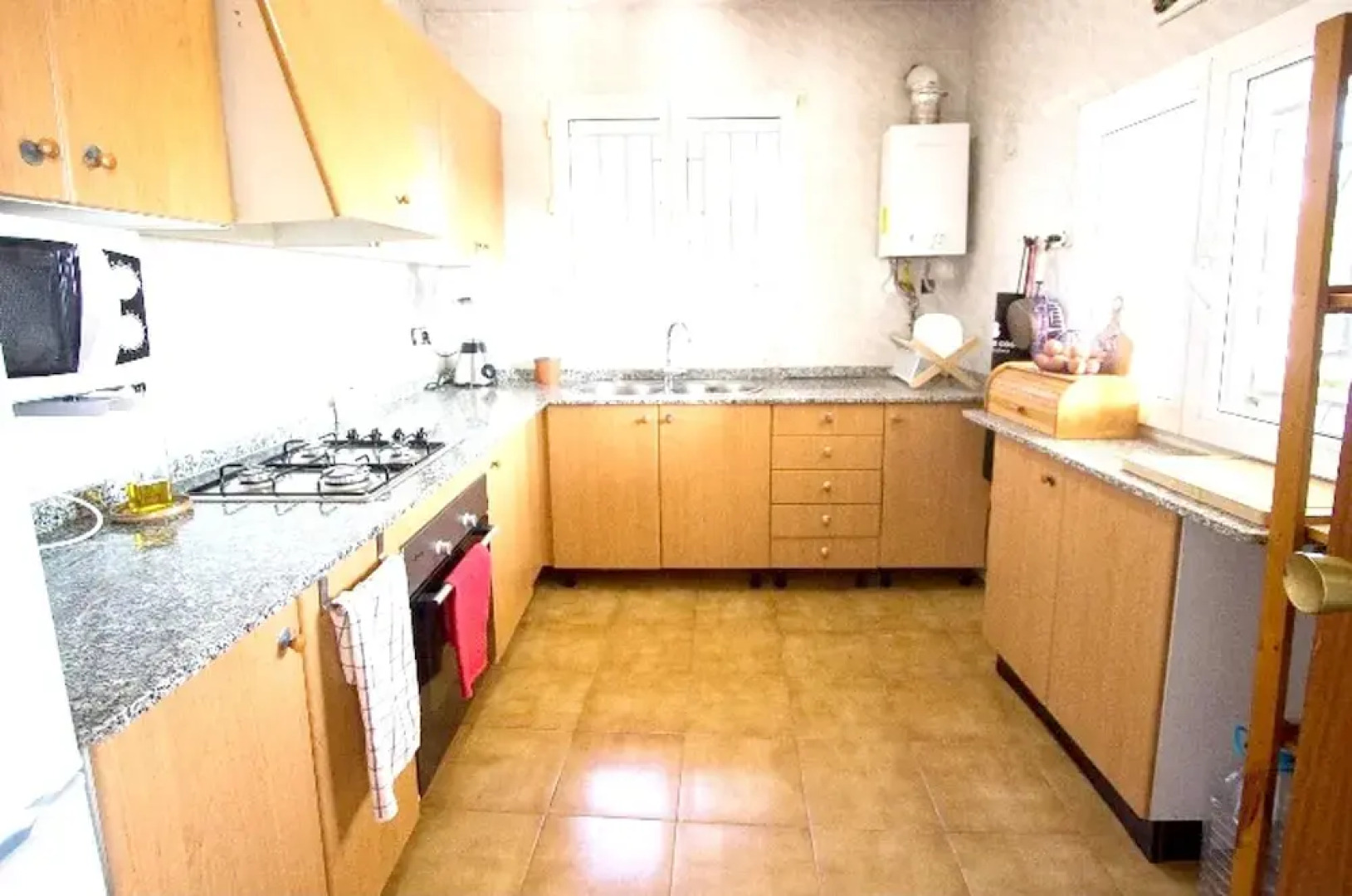 Villa With 5 Bedrooms in Tortosa, With Wonderful Mountain View, Privat