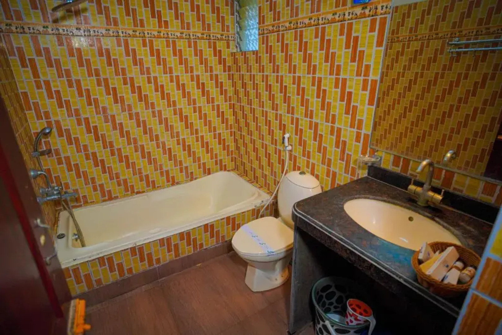 Aqua Marina Drive Inn