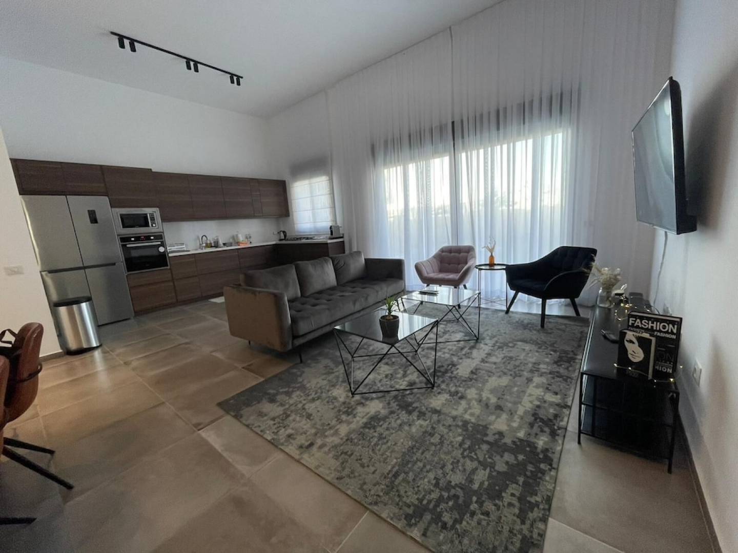 Deluxe Apartment with Private GardenArea