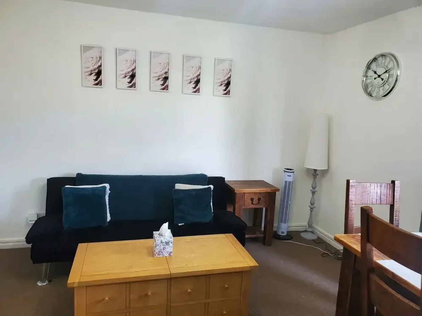 Stunning 2-bed Flat in Haverfordwest