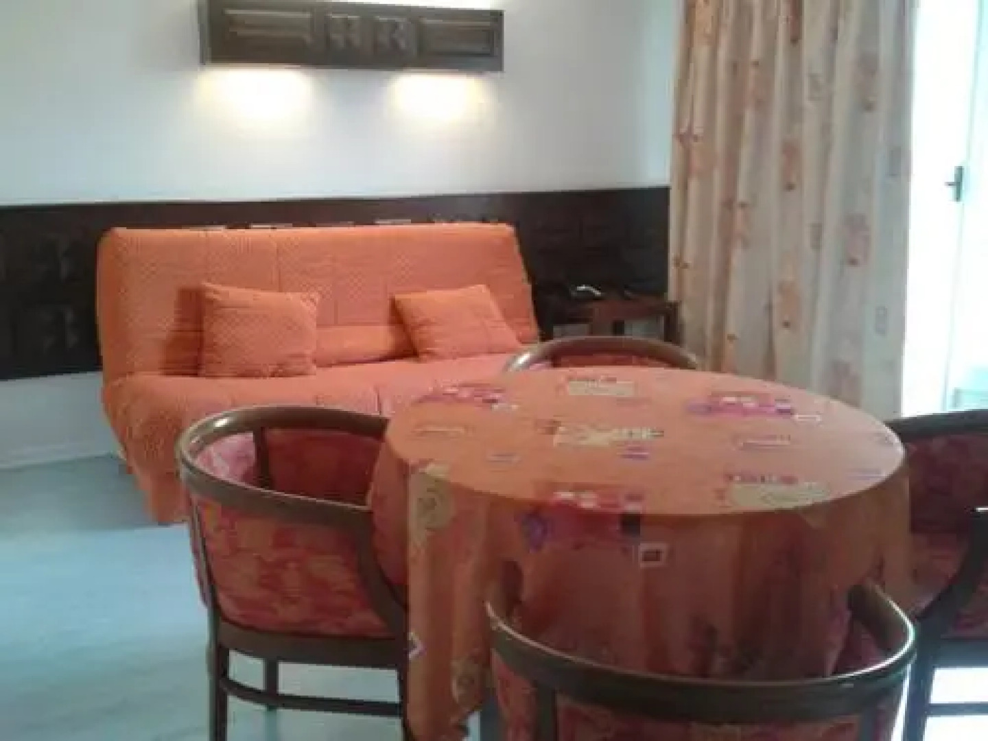 The Fremont Plaza Hotel